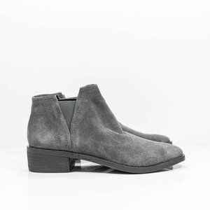 Dolce Vita Thor Suede Ankle Booties